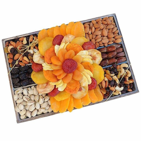 Vacaville Fruit Company Dried Fruit & Nut Wooden Gift Tray, 56 oz